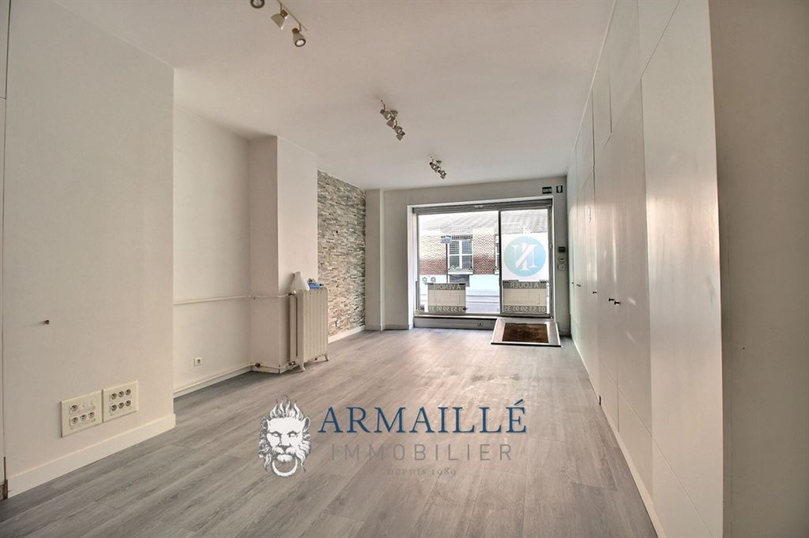 Image_, Local commercial, Paris, ref :FR1-1150