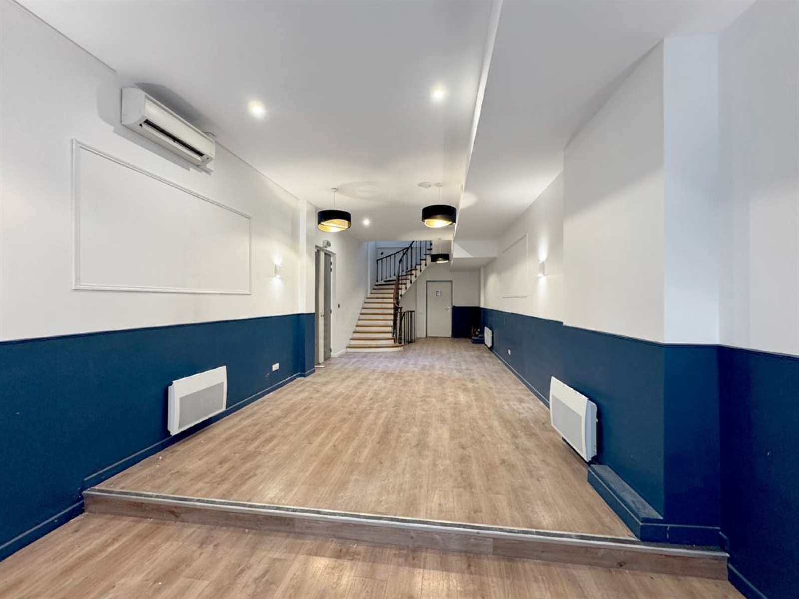 Image_, Local commercial, Paris, ref :FR1-1012
