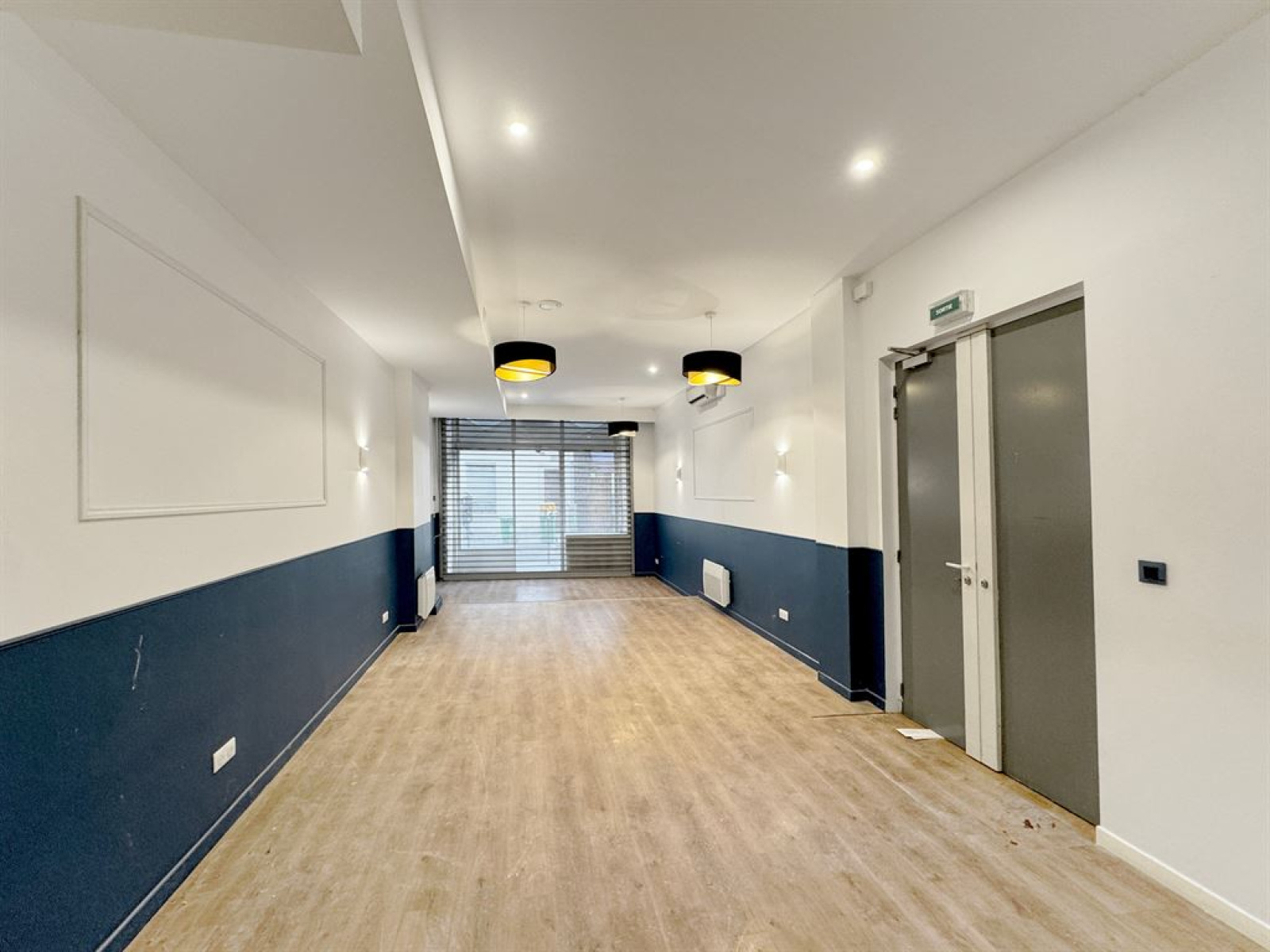 Image_, Local commercial, Paris, ref :FR1-1012