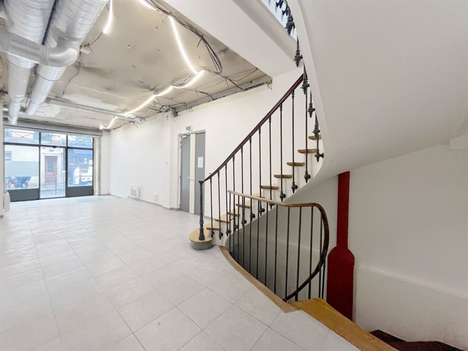 Image_, Local commercial, Paris, ref :FR1-1012