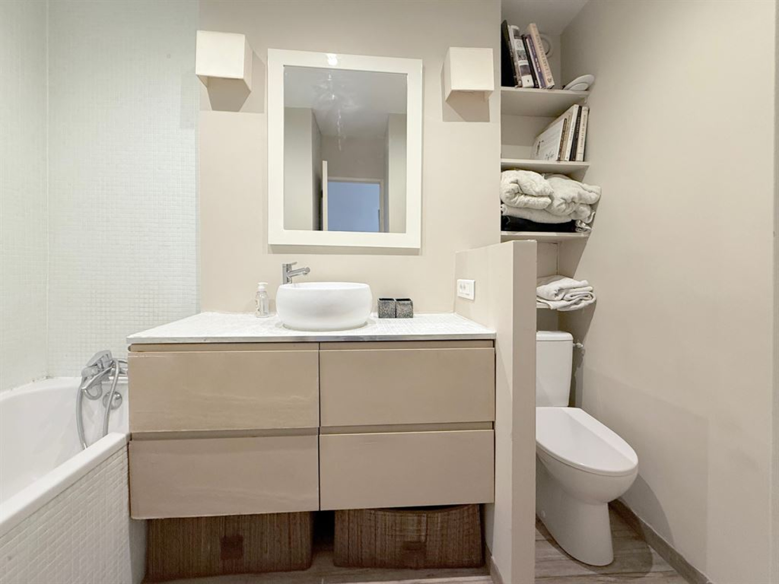 Image_, Appartement, Paris, ref :FR1-1026