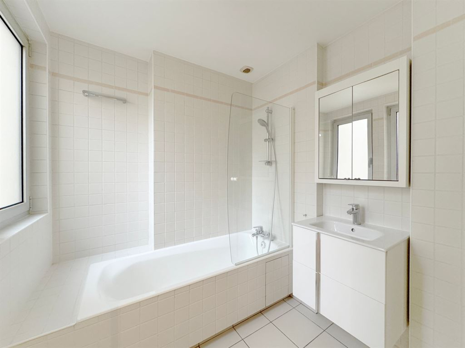 Image_, Appartement, Paris, ref :FR1-1004