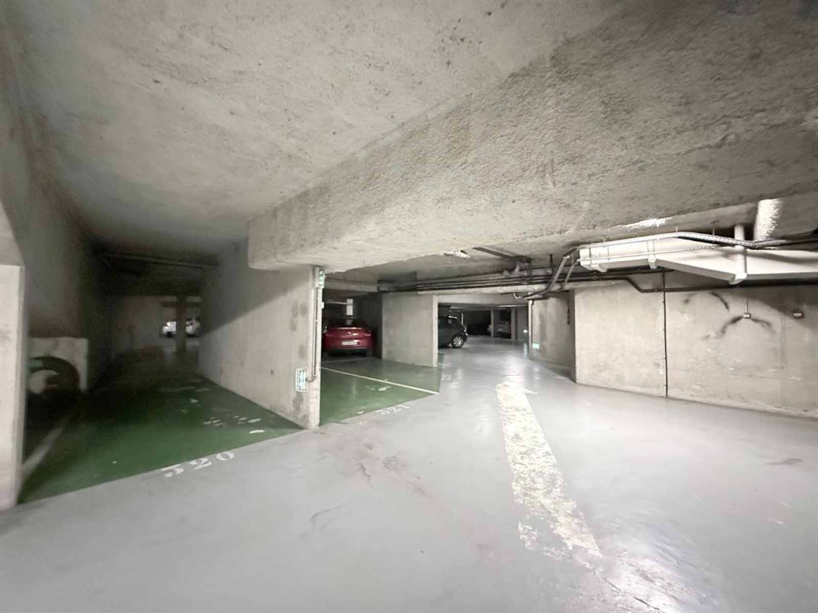Image_, Parking, Paris, ref :FR1-1091