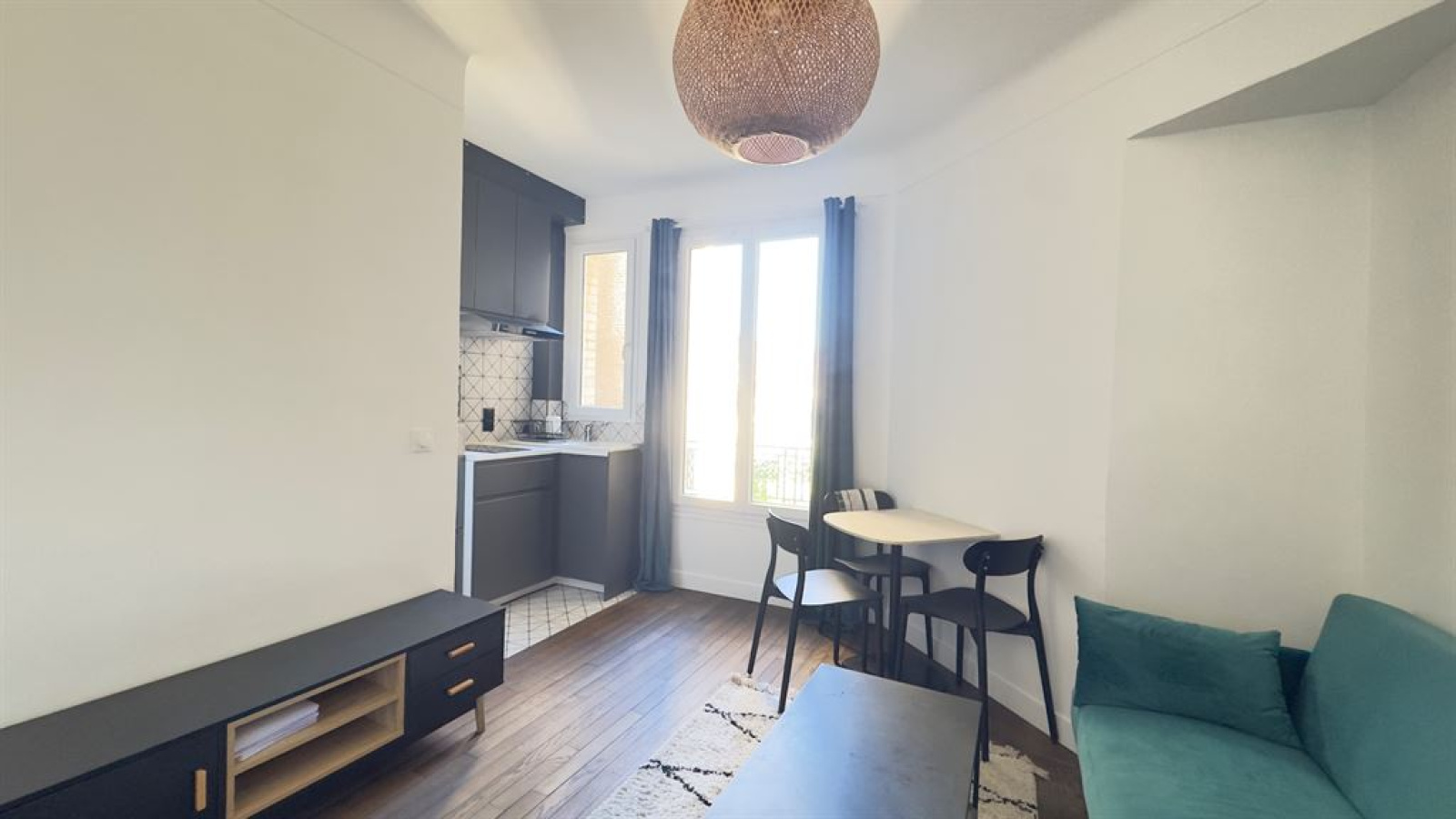 Image_, Appartement, Paris, ref :FR1-1061