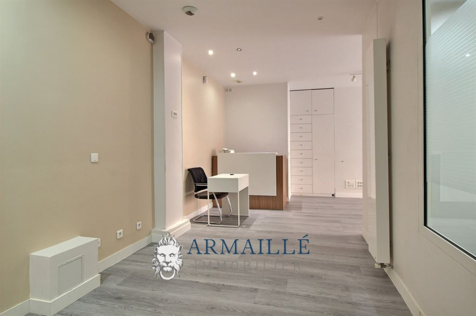 Image_, Local commercial, Paris, ref :FR1-1158