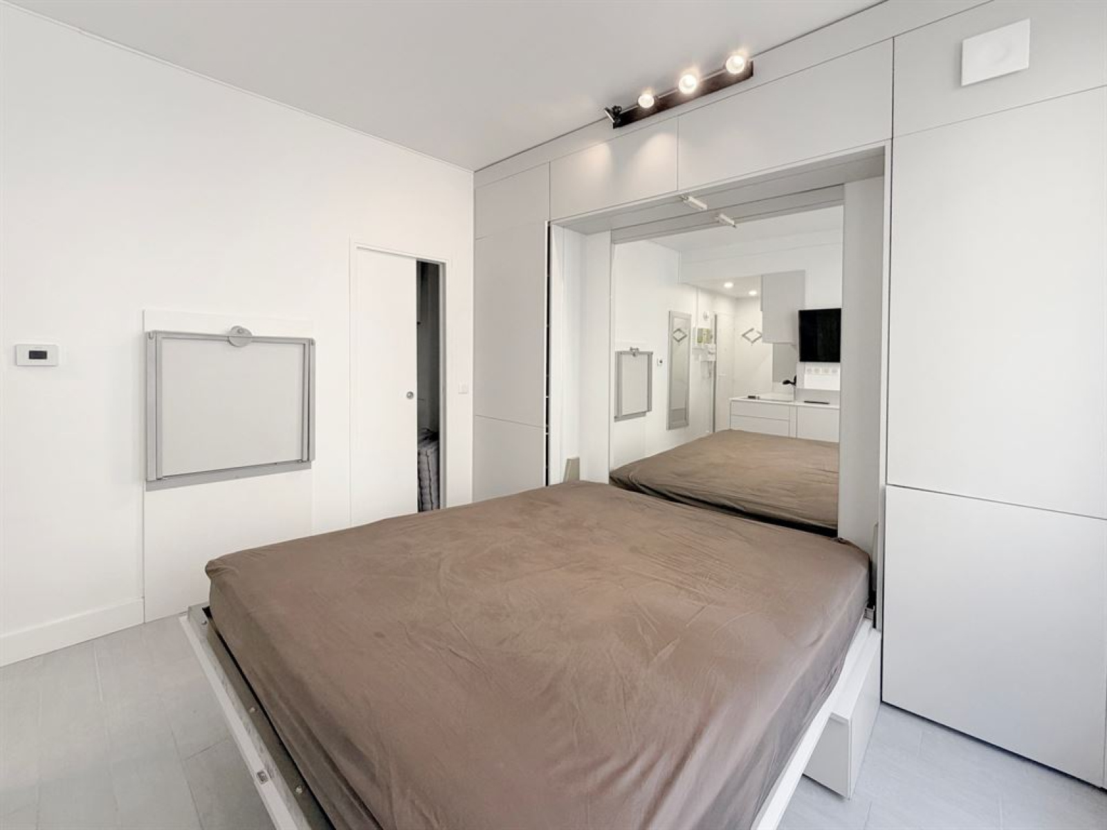 Image_, Appartement, Paris, ref :FR1-1075