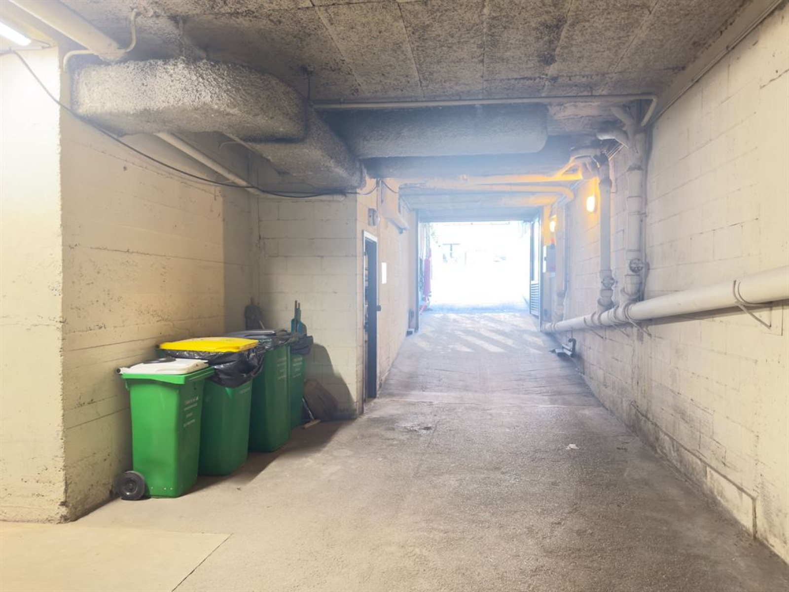 Image_, Parking, Paris, ref :FR1-1078