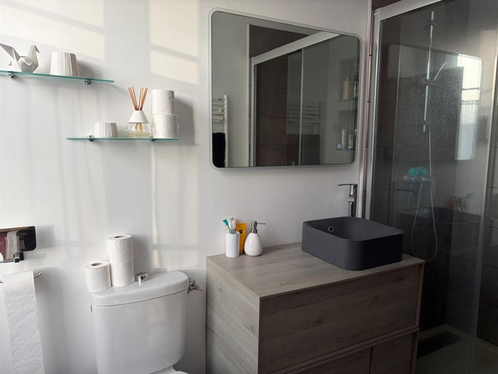 Image_, Maison, Freneuse, ref :FR1-1046