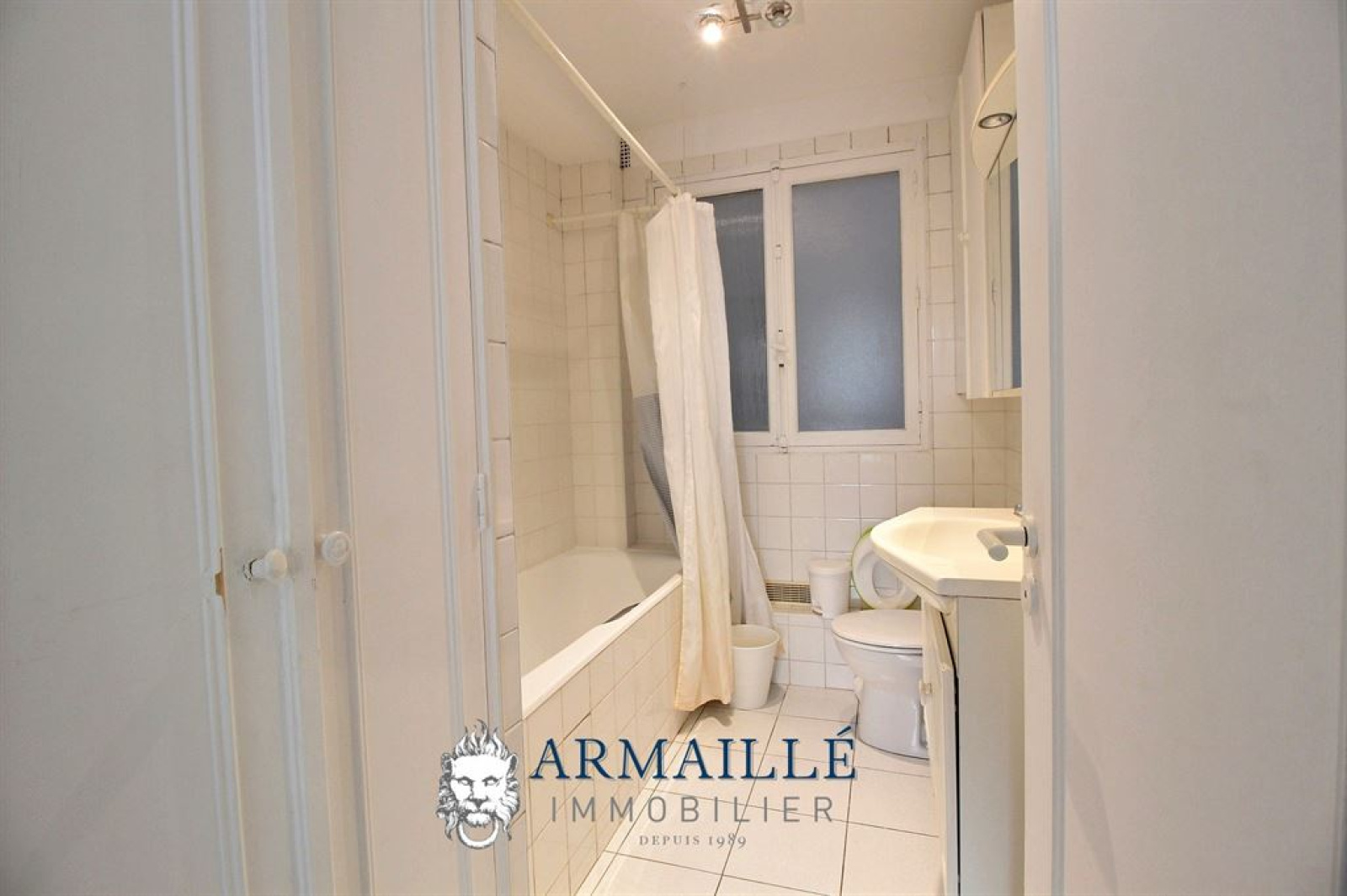 Image_, Appartement, Paris, ref :FR1-1100