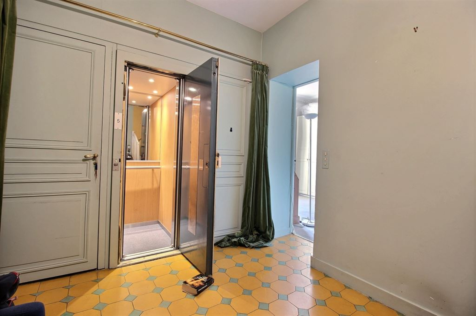 Image_, Appartement, Paris, ref :FR1-1111