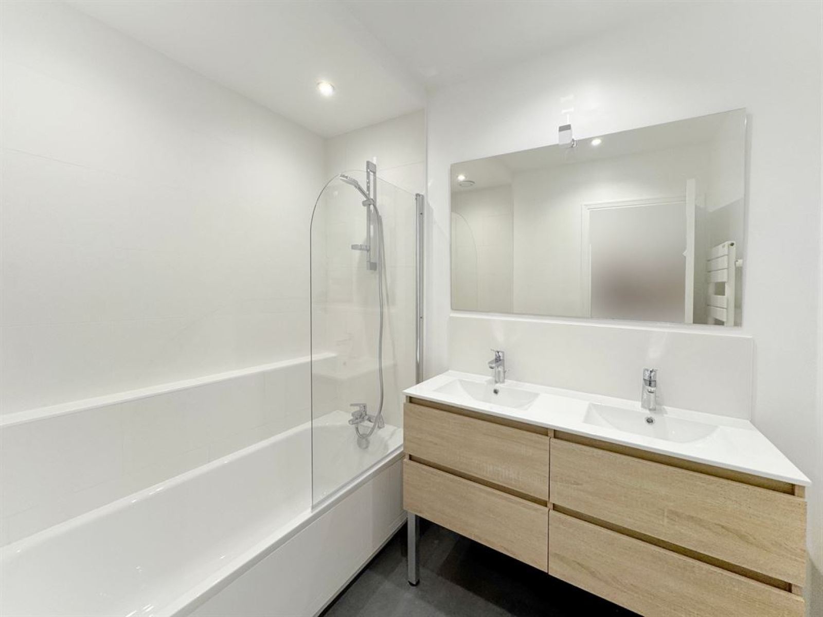 Image_, Appartement, Paris, ref :FR1-945