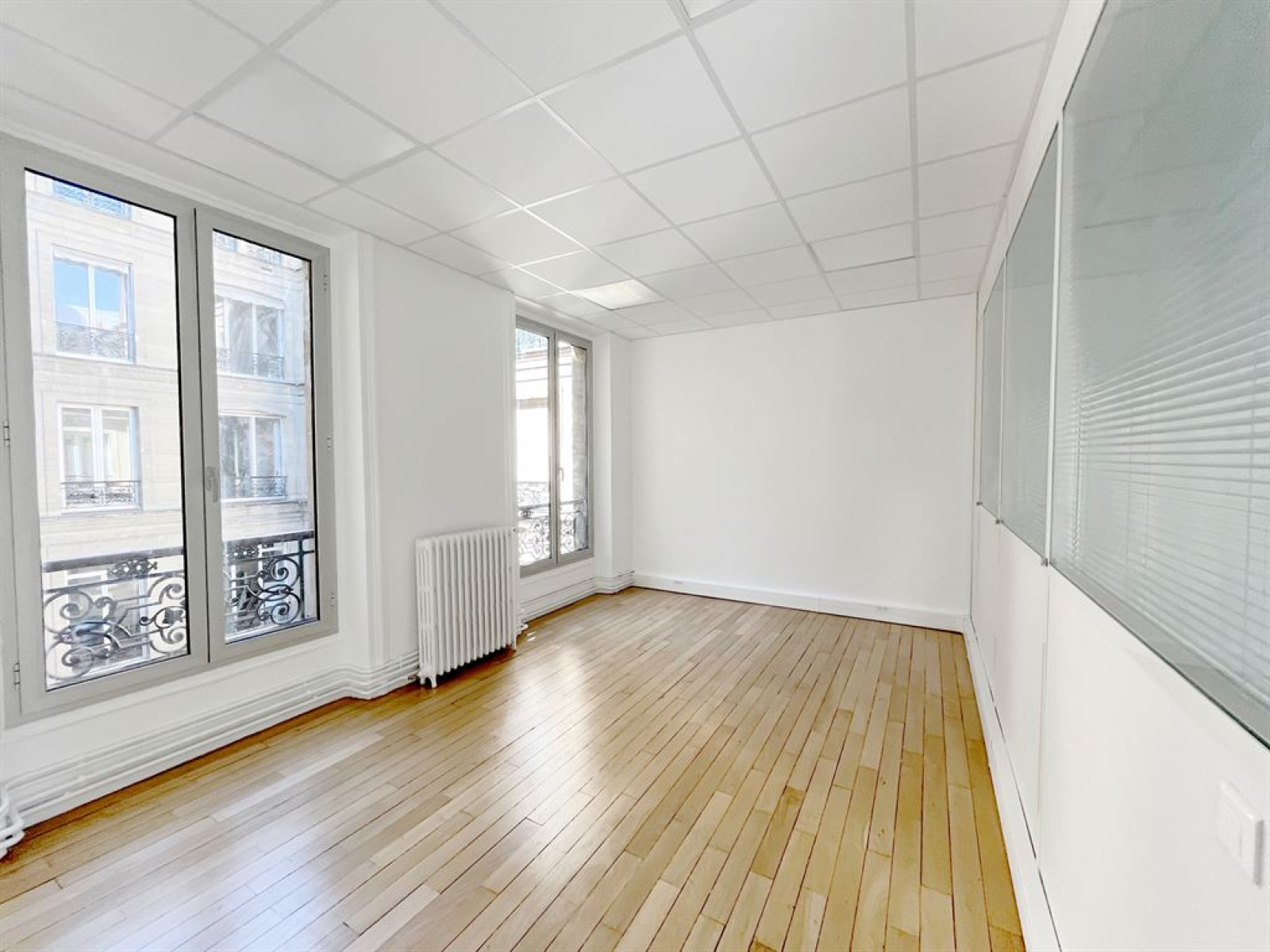 Image_, Bureaux, Paris, ref :FR1-935