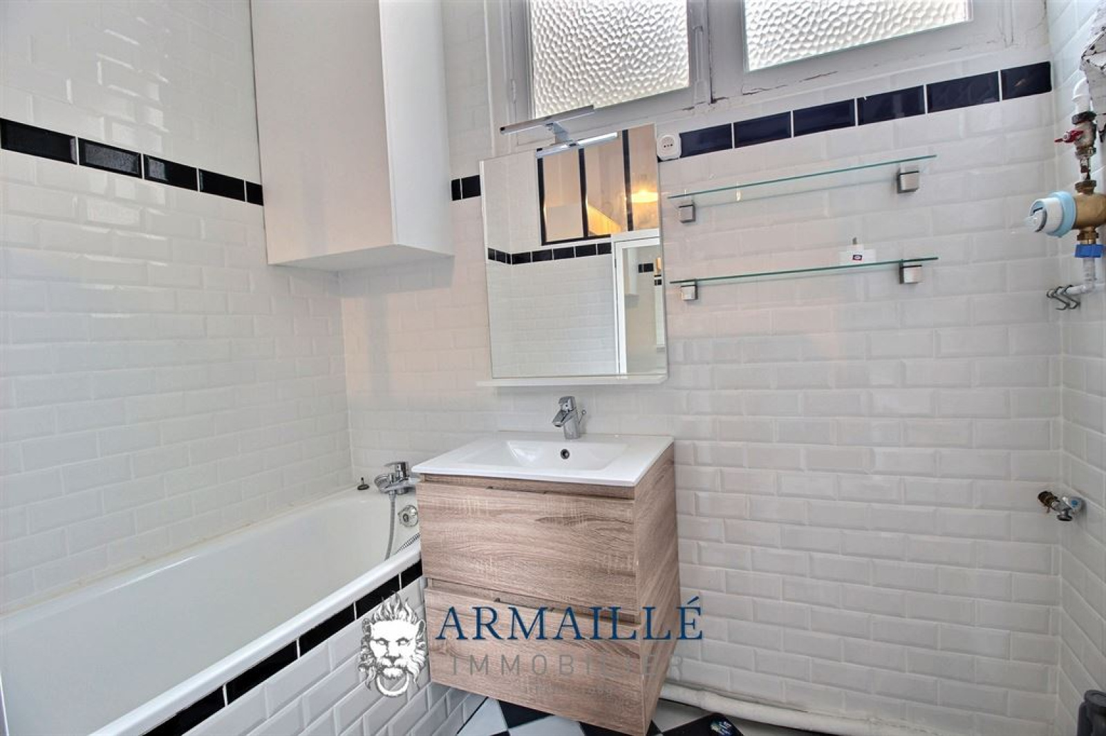 Image_, Appartement, Paris, ref :FR1-1104