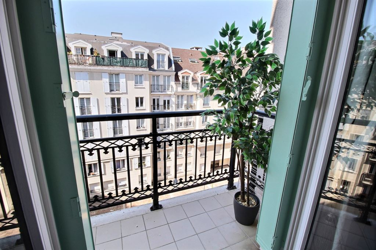 Image_, Appartement, Saint-Maurice, ref :FR1-592