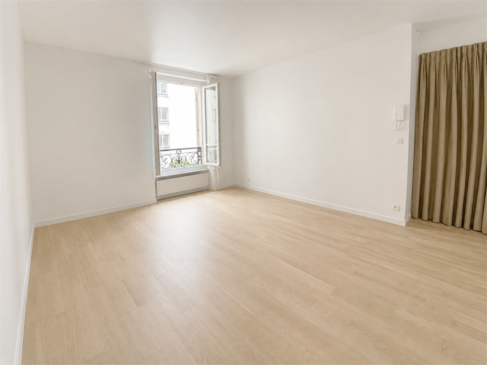 Image_, Appartement, Paris, ref :FR1-1173
