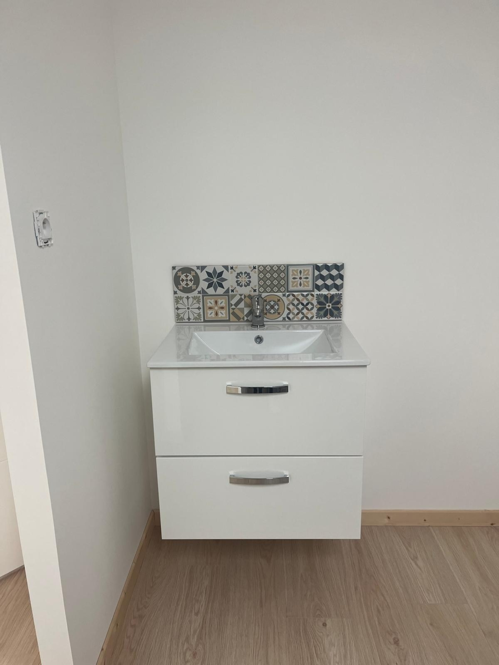 Image_, Maison, Vatteville, ref :FR1-940