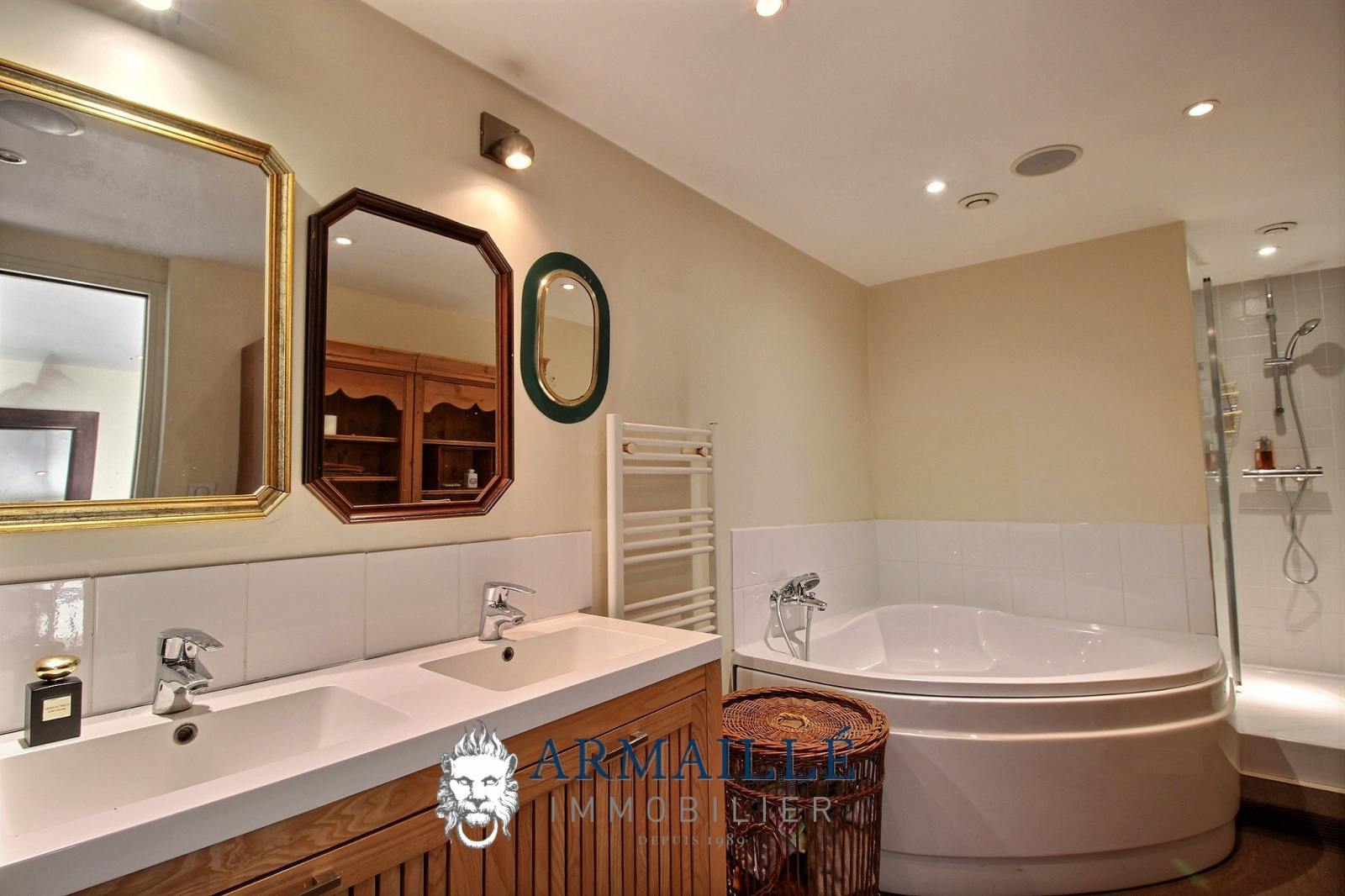 Image_, Appartement, Paris, ref :FR1-931